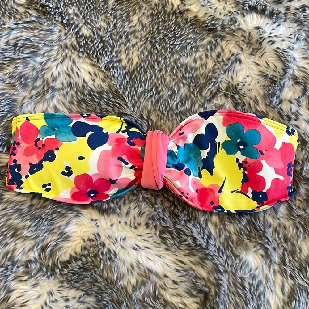 Hollis yet swimsuit top
